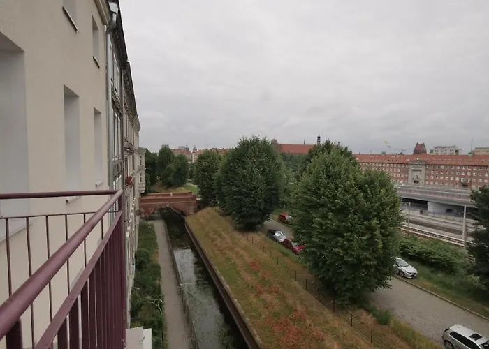 Biskupia Riverside View Apartamento *