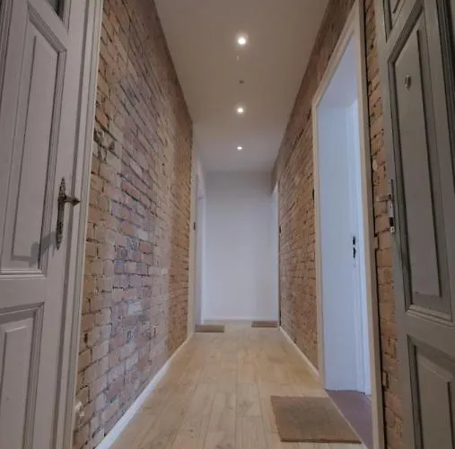 Biskupia Riverside View Apartamento *